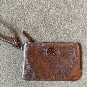 TORY BURCH METALLIC WRISLET